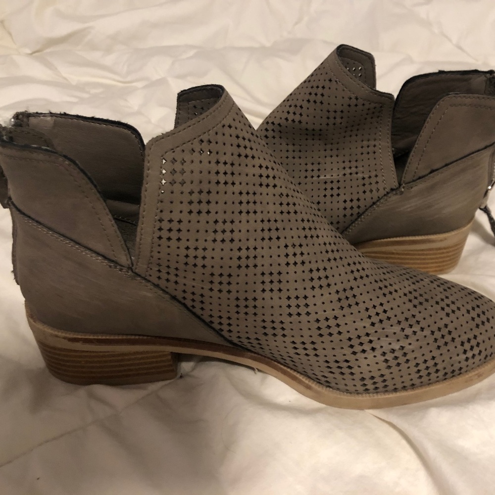 Madden Girl Boots